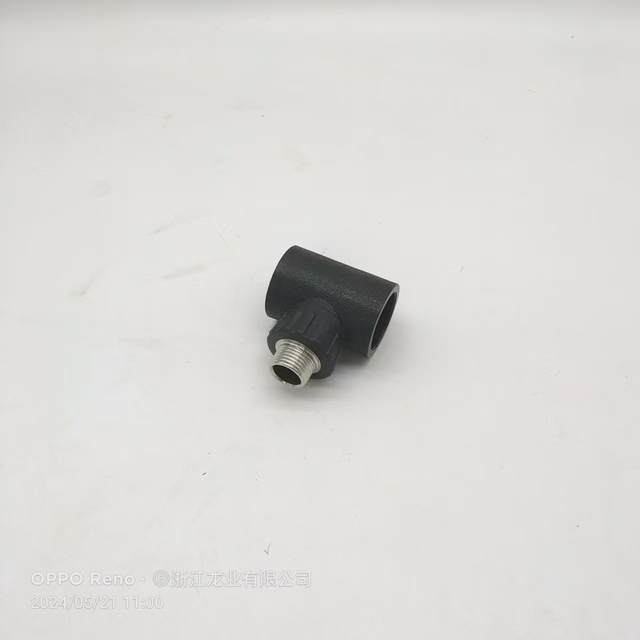 Тройник с наружной резьбой с прецизионной резьбой